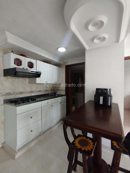 Apartamento en Arriendo, PINARES, Pereira - Widok 4