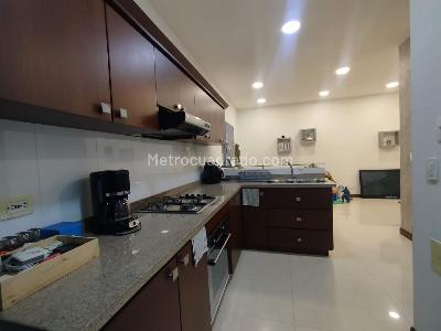 Apartaestudio en venta en Pinares, Pereira, 55 m² · foto 7 de 10