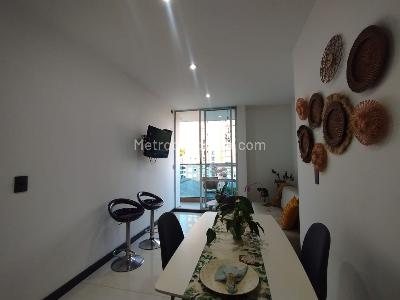 Apartaestudio en venta en Pinares, Pereira, 55 m² · foto 3 de 14
