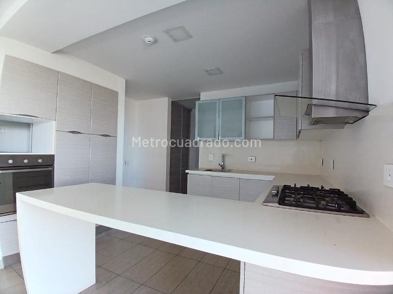 Piso – AMCO, Area Metropolitana Centro Occidente - Más