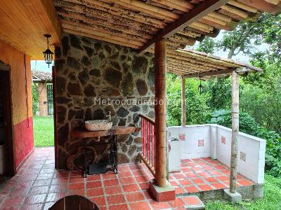 Casa de 2 alcobas en venta en Paraje Combia, Pereira, 180 m² · foto 11 de 16