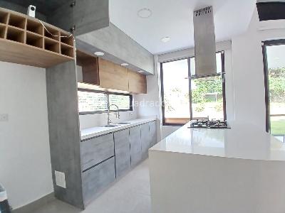 Casa de 4 alcobas en venta en El Tigre, Pereira, 350 m² · foto 4 de 20