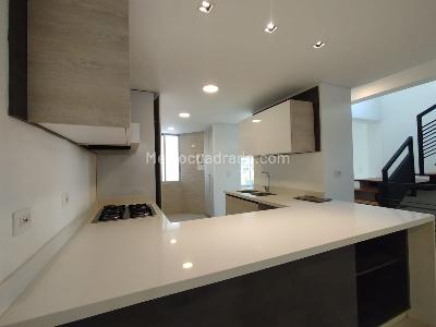 Casa en venta en Pinares, Pereira · foto 3 de 19