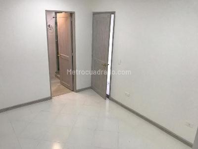 Apartaestudio en venta en Circunvalar, Pereira, 50 m² · foto 6 de 10