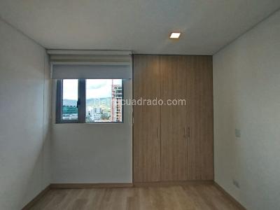 Apartamento en venta en Los Alpes, Pereira · foto 11 de 19