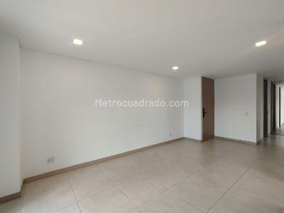 Apartamento en venta en Los Alpes, Pereira · foto 4 de 19