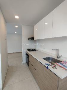 Apartamento en venta en Los Alpes, Pereira · foto 8 de 19