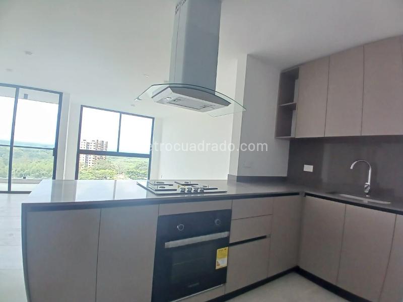 Piso – AMCO, Area Metropolitana Centro Occidente - Más