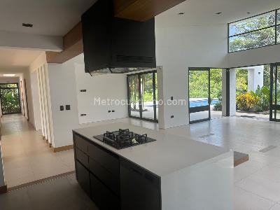 Casa en venta en Cerritos, Pereira · foto 3 de 11