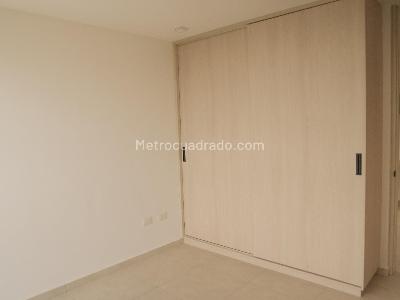 Apartamento de 3 alcobas en venta en Cerritos, Pereira, 131 m² · foto 8 de 13