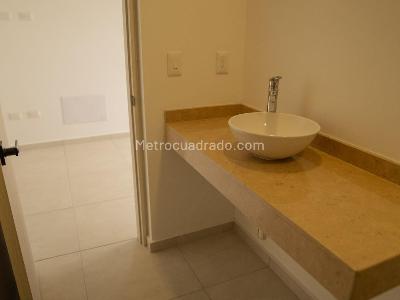 Apartamento de 3 alcobas en venta en Cerritos, Pereira, 131 m² · foto 10 de 13