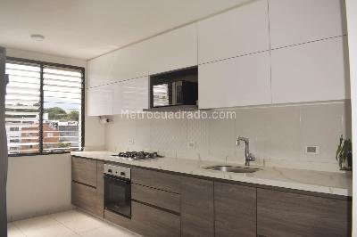 Apartamento en venta en Alamos, Pereira · foto 4 de 12