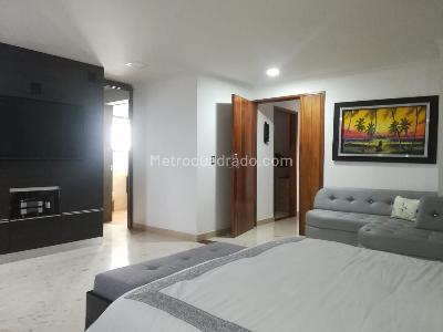 Apartamento de 2 alcobas en venta en Pinares, Pereira, 164 m² · foto 10 de 20