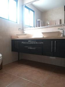 Apartamento de 2 alcobas en venta en Pinares, Pereira, 164 m² · foto 16 de 20