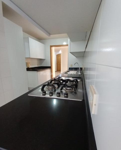 Apartamento en Arriendo, ALAMOS, Pereira - Widok 4