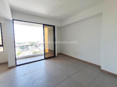 Apartaestudio en venta en Pinares, Pereira, 49 m² · foto 2 de 13