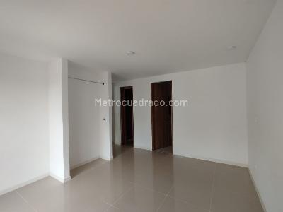 Apartamento en venta en Alamos, Pereira · foto 5 de 20
