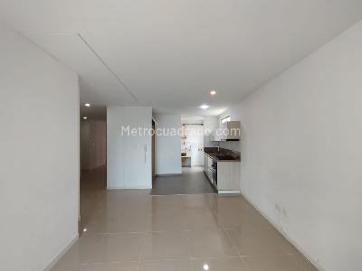 Apartamento en venta en Alamos, Pereira · foto 3 de 20