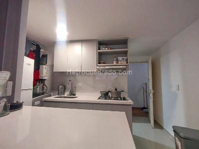 Apartaestudio en venta en Pinares, Pereira, 23 m² · foto 2 de 10