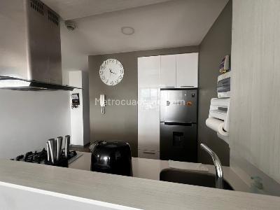 Apartaestudio en venta en Pinares, Pereira, 49 m² · foto 6 de 14