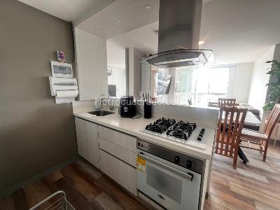 Apartaestudio en venta en Pinares, Pereira, 49 m² · foto 7 de 14