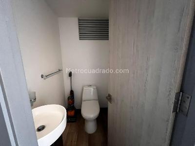 Apartaestudio en venta en Pinares, Pereira, 49 m² · foto 12 de 14