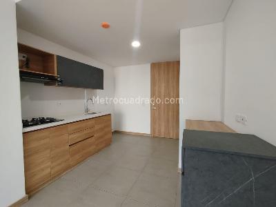 Apartaestudio en venta en Pinares, Pereira, 41 m² · foto 7 de 10