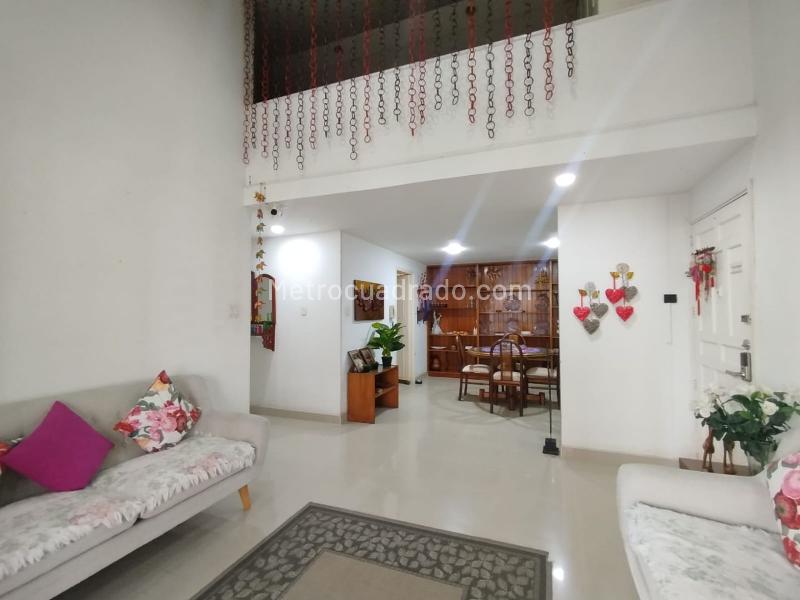 Piso – Pereira - Vista 2