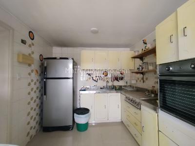 Apartamento en venta en Pinares, Pereira · foto 7 de 20
