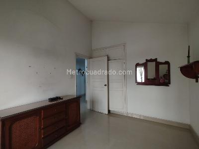 Apartamento en venta en Pinares, Pereira · foto 14 de 20