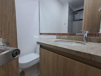 Apartamento en venta en Pereira, Pereira · foto 7 de 11