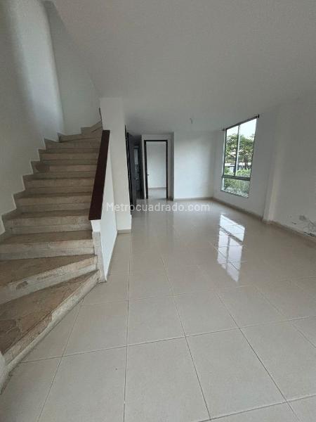 Casa – AMCO, Area Metropolitana Centro Occidente, Comuna Olímpica - Más