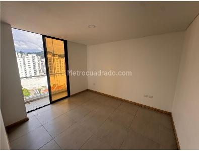 Apartamento de 2 alcobas en venta en Pinares, Pereira, 84 m² · foto 7 de 14