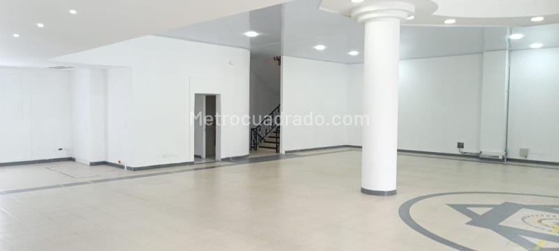 Local Comercial en Arriendo, AVENIDA 30 DE AGOSTO, Pereira - Więcej