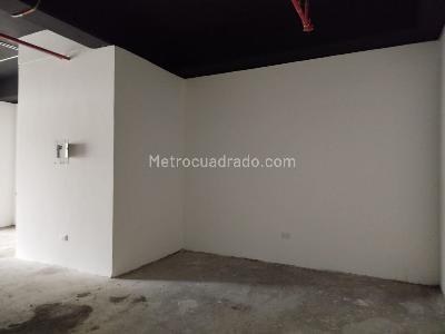 Retail space for rent in PINARES, Pereira