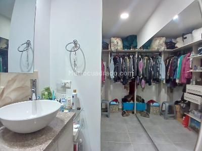 Apartamento de 3 alcobas en venta en Condina, Pereira, 400 m² · foto 2 de 15