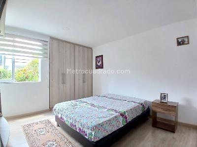Apartamento de 3 alcobas en venta en Condina, Pereira, 400 m² · foto 11 de 15