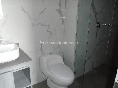 Apartamento en venta en Pinares Alto, Pereira · foto 4 de 14