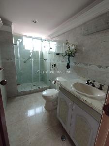 Apartamento en venta en Centro, Pereira · foto 9 de 13