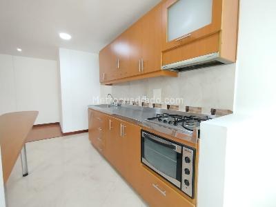 Apartamento en venta en Pinares Alto, Pereira · foto 2 de 11