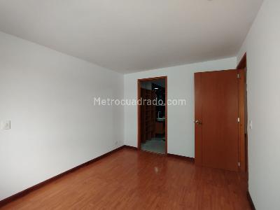 Apartamento en venta en Pinares Alto, Pereira · foto 8 de 11