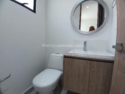 Casa de 3 alcobas en venta en Cerritos, Pereira, 197 m² · foto 14 de 15