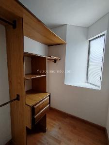 Apartamento en venta en Pinares, Pereira · foto 6 de 9