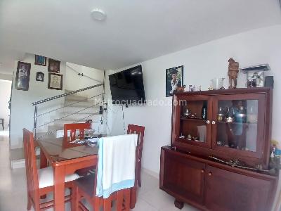 Casa en venta en Galicia, Pereira · foto 2 de 12