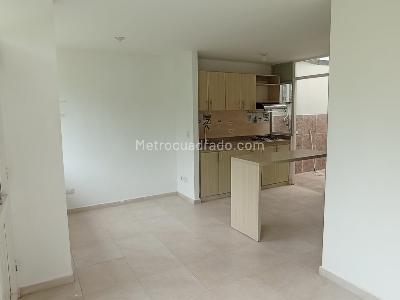 Casa en venta en Galicia, Pereira · foto 2 de 11