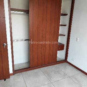 Apartamento en venta en La Macarena, Pereira · foto 3 de 10