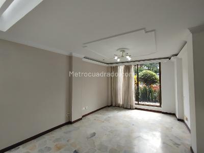 Casa de 3 alcobas en venta en Alamos, Pereira, 213 m² · foto 7 de 17