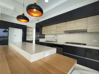 Casa de 4 alcobas en arriendo en San Luis, Pereira, 576 m² · foto 7 de 18