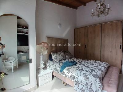 Casa en venta en Pinares, Pereira · foto 12 de 19