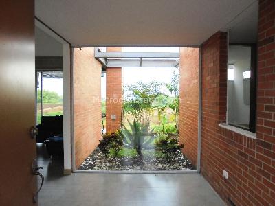 Casa de 3 alcobas en venta en Pueblito Cafetero, Pereira, 283 m² · foto 3 de 14